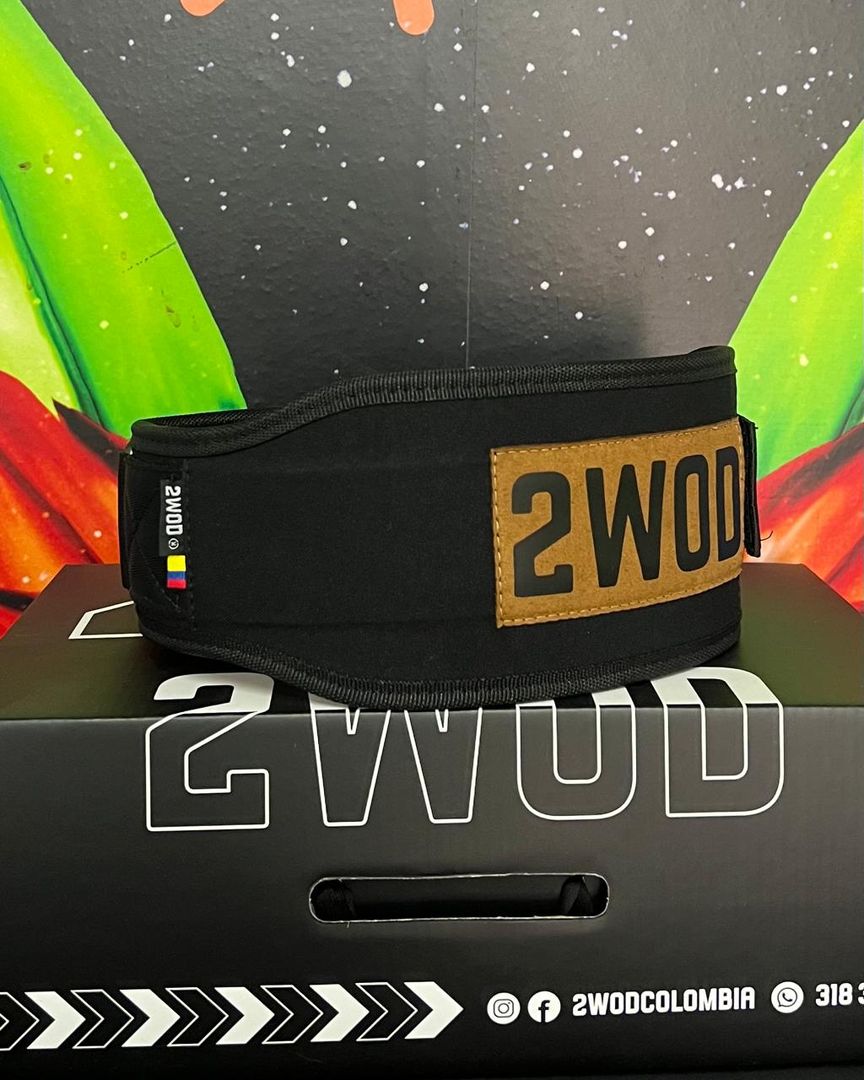 CINTURÓN CLÁSICO NEGRO 