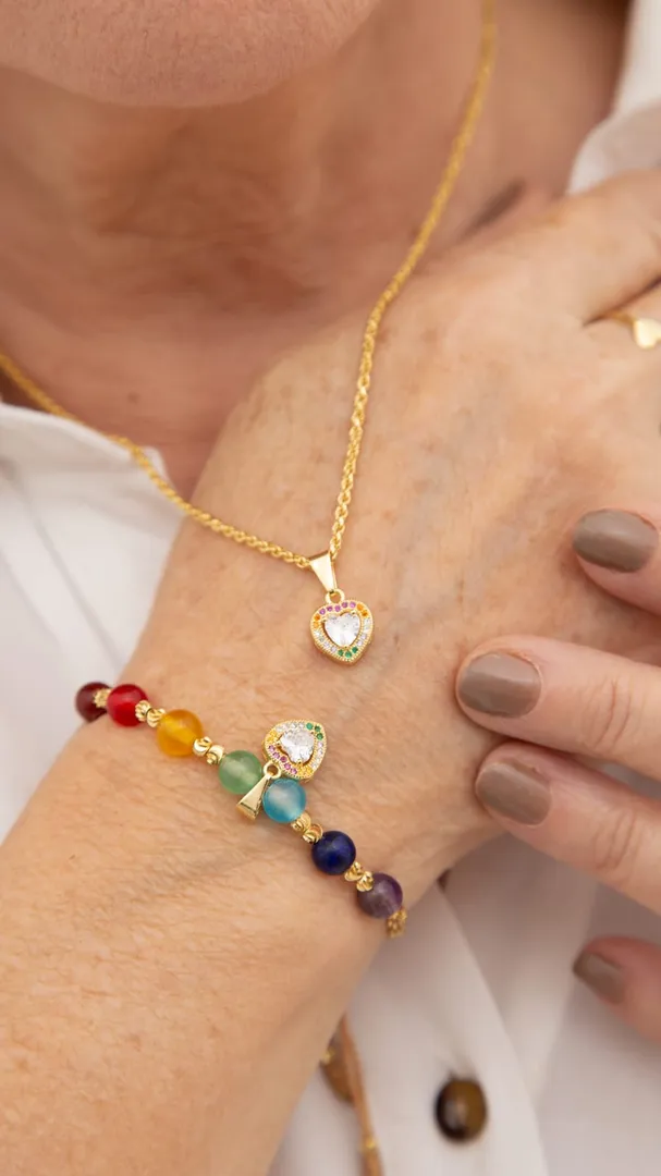 Cadena lazo dije corazón colores 