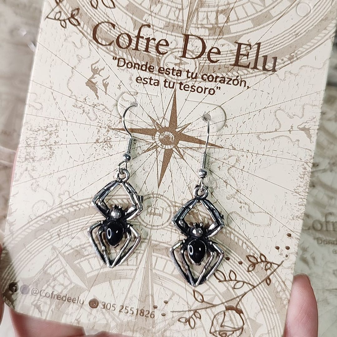ARETES ARAÑA NEGRA