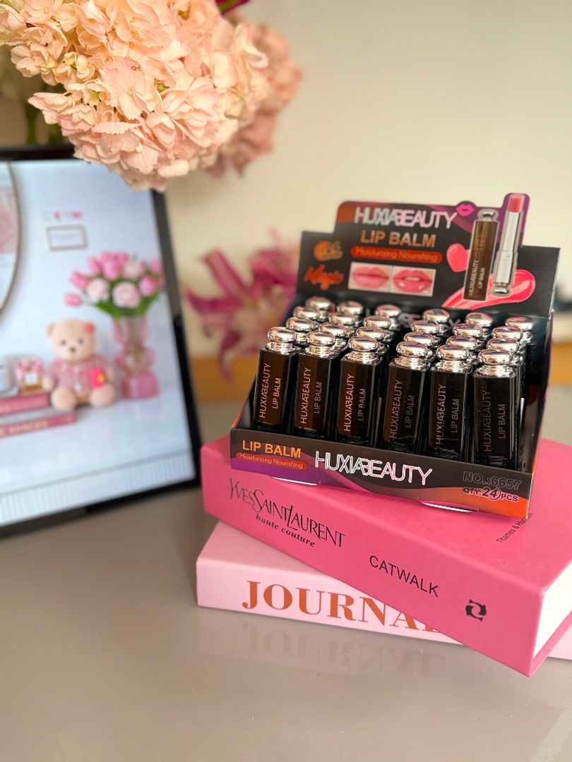 LIP BALM BLACK