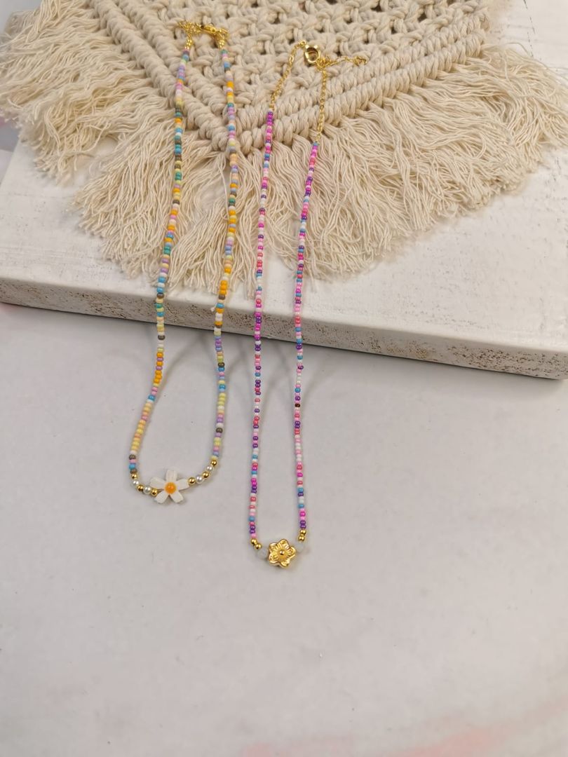 Choker mostacilla checa