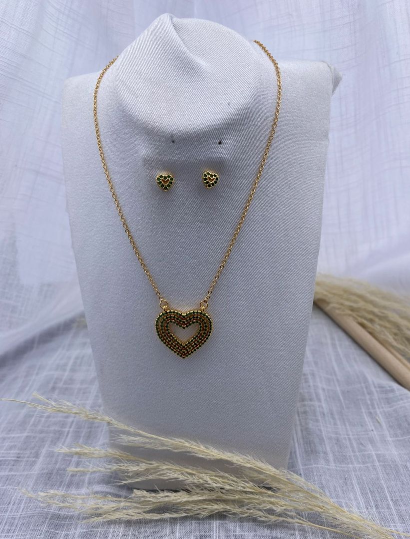 Juego en covergold, corazón verde, oro rosa 