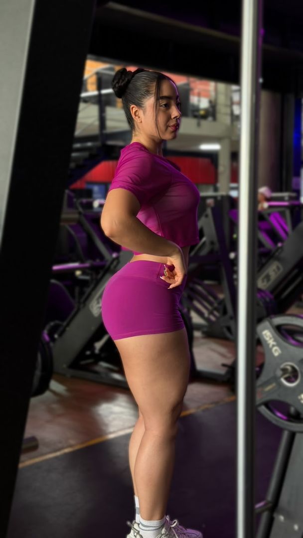BOOTY SHORT MORADO