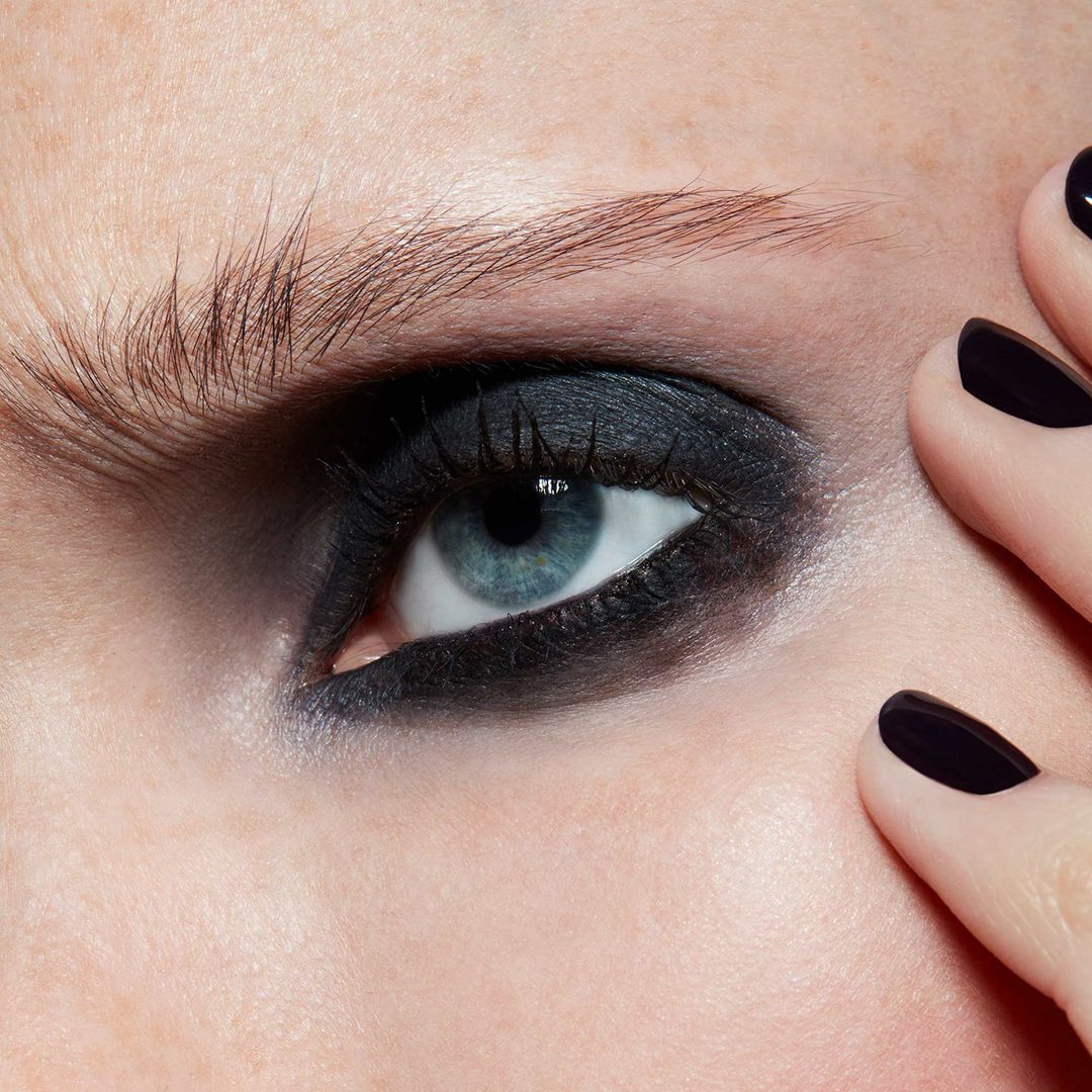 Sombra de Ojos Pro Palette Recargable - Carbon