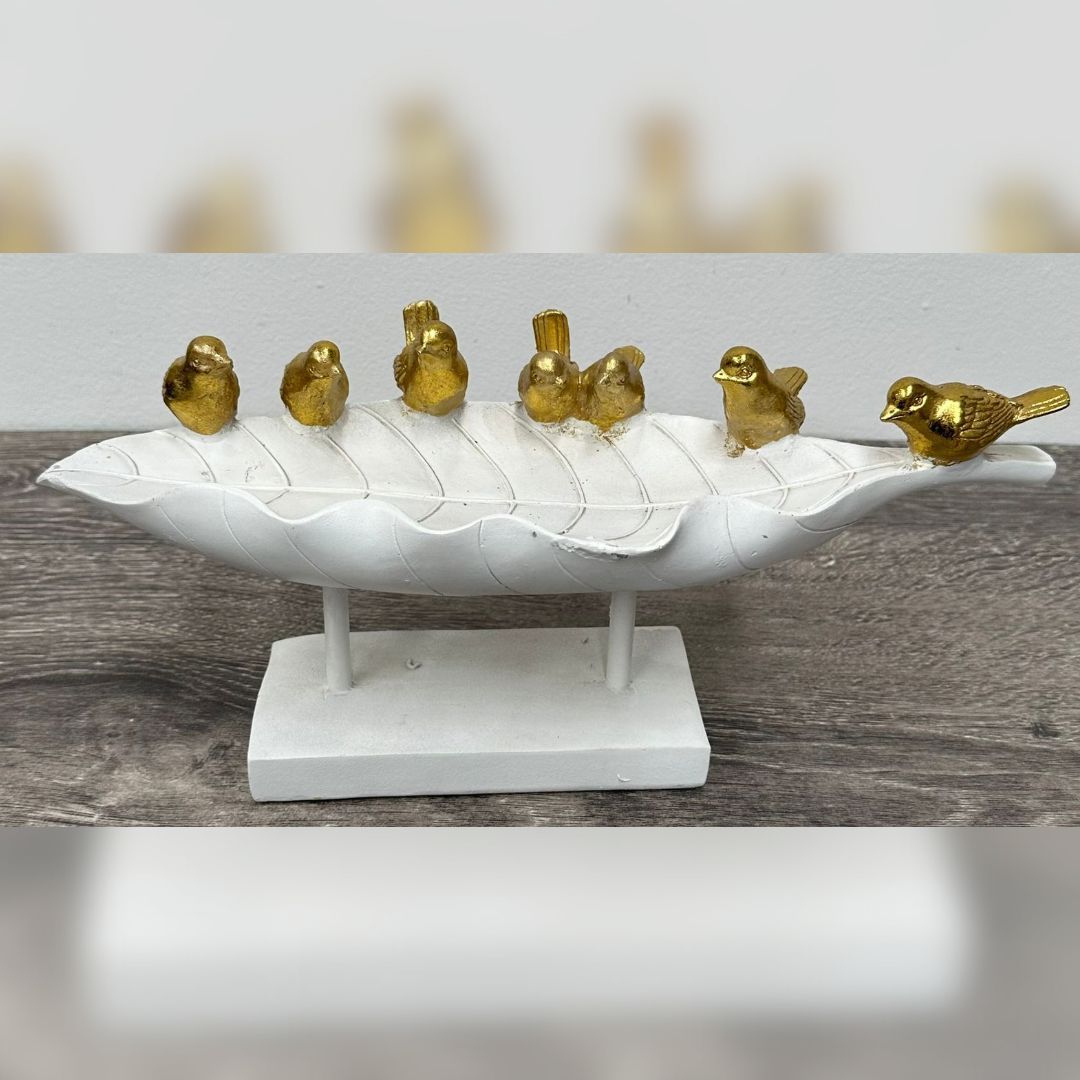 Figura hoja Blanca y pajaritos dorados