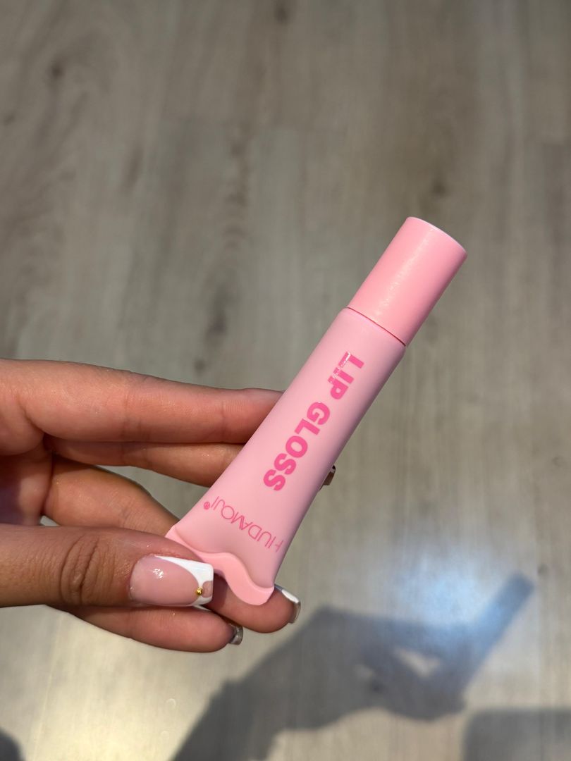 LIP GLOSS GLAM