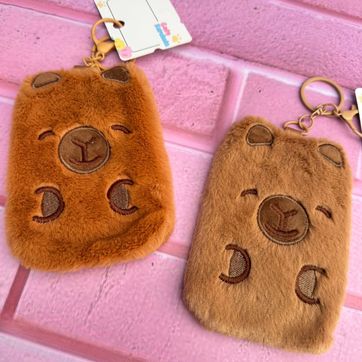 Portacarnet peluche capibara  - imagen 1