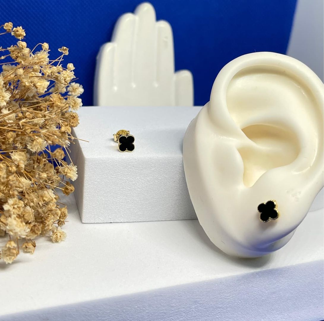Topos van cleef pequeños 5mm  negros