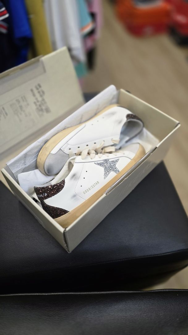 Golden Goose  Brown