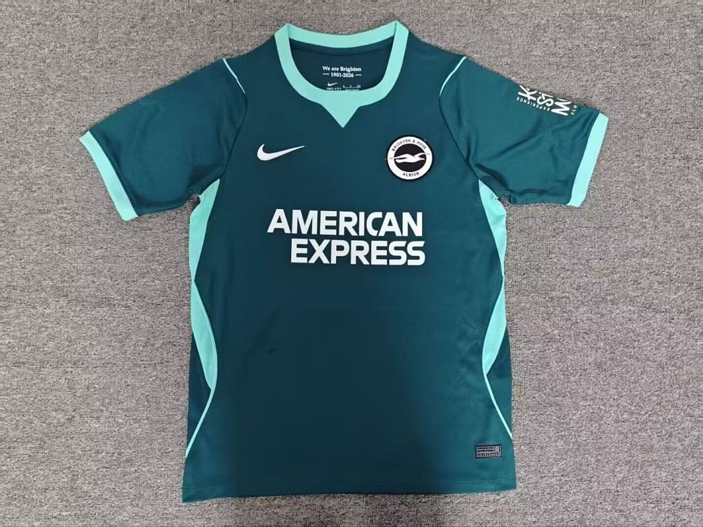 Brighton & Hove Albion 2026-27 Manga Corta Fan