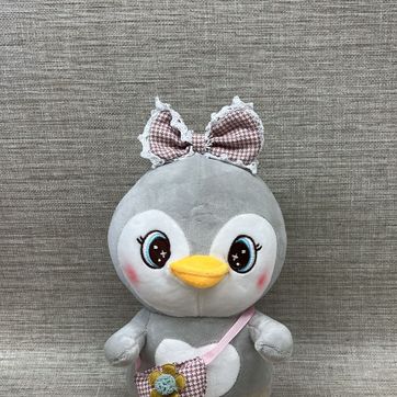 Imagen del producto PINGUINO CON MOÑO Y CARRIEL 