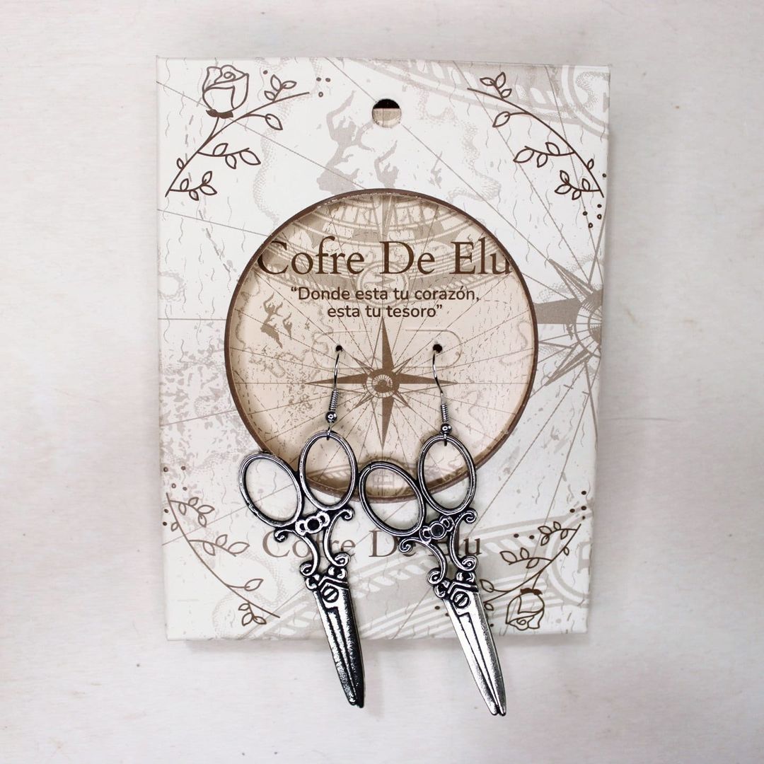 ARETES TIJERA 