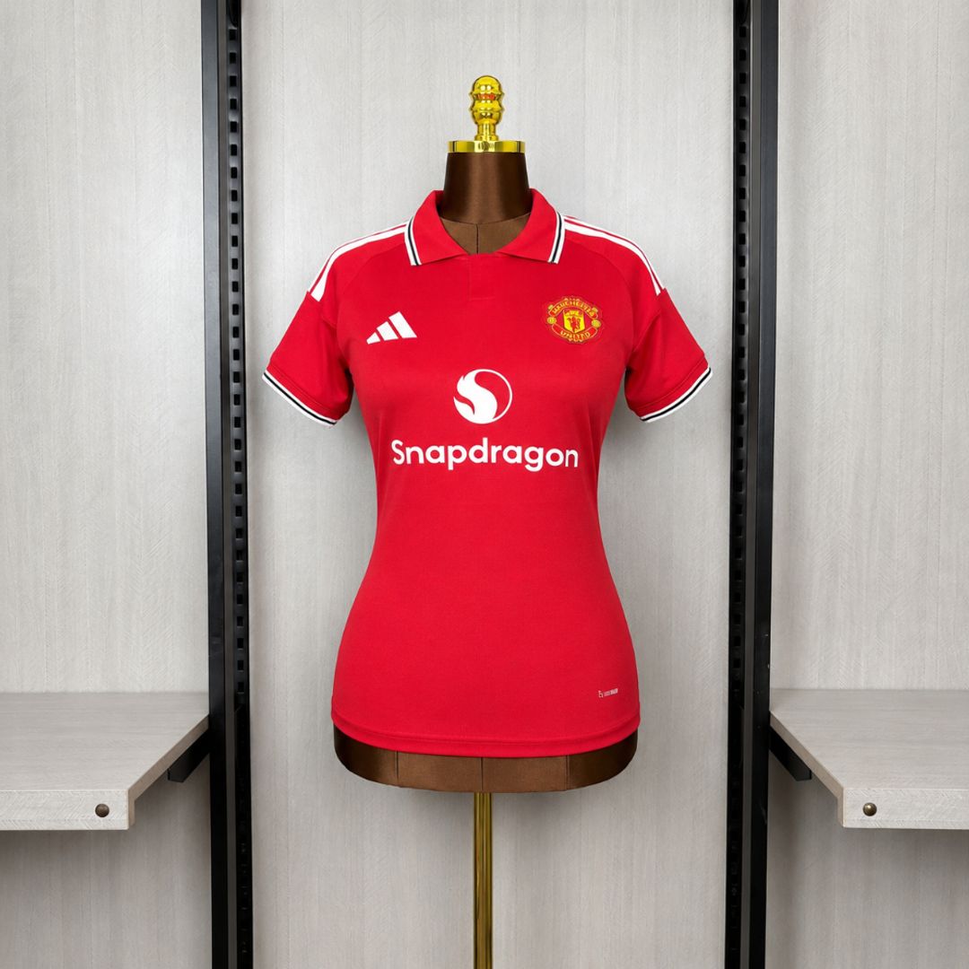 Manchester United 2026-27 Mujer Fan