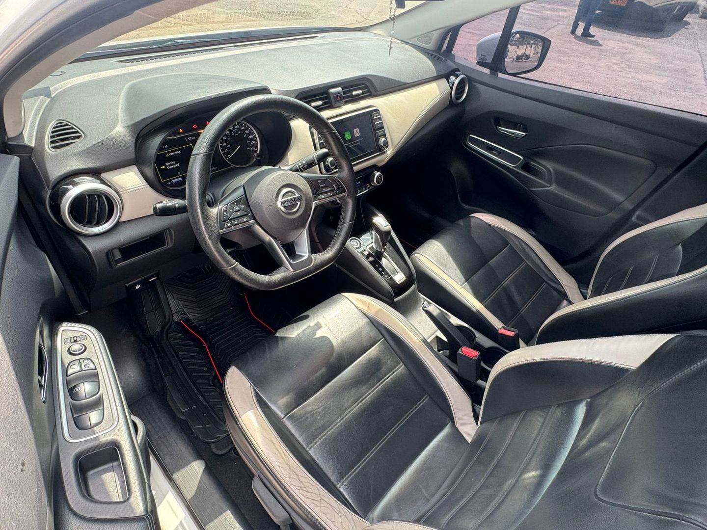 NISSAN VERSA EXCLUSIVE AUT 2021