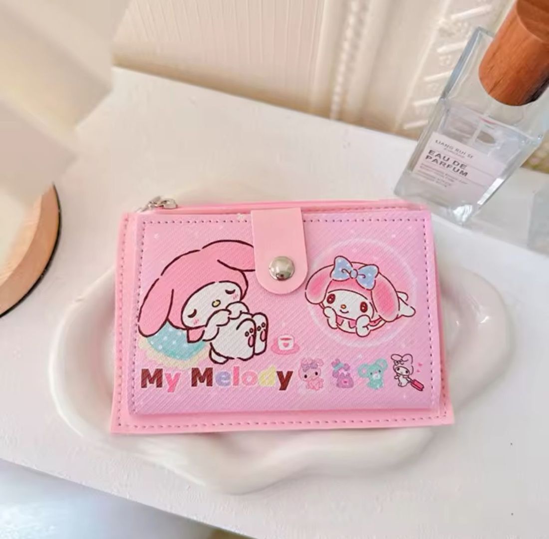 Tarjetero Sanrio 