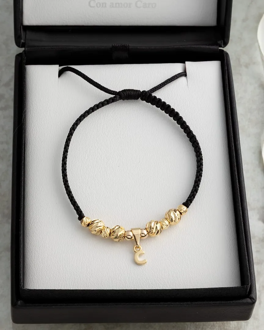 Manilla personalizada con dije inicial 