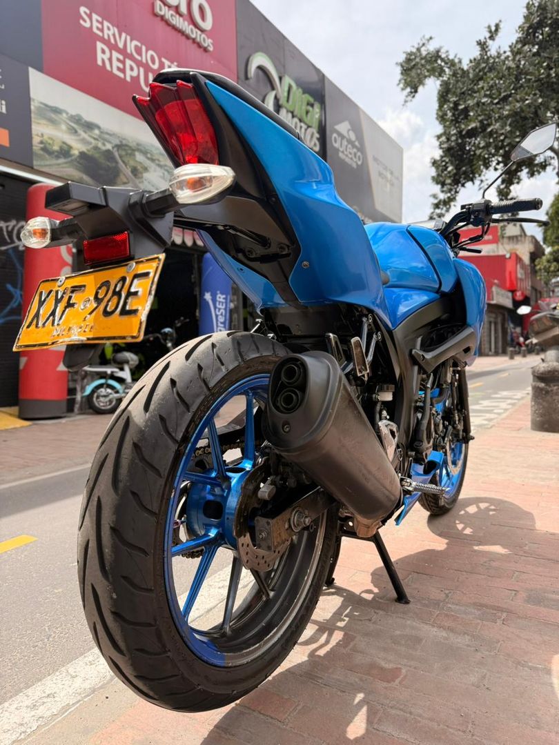GSX - S 150 