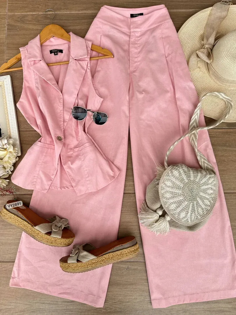 Conjunto chaleco + pantalón 