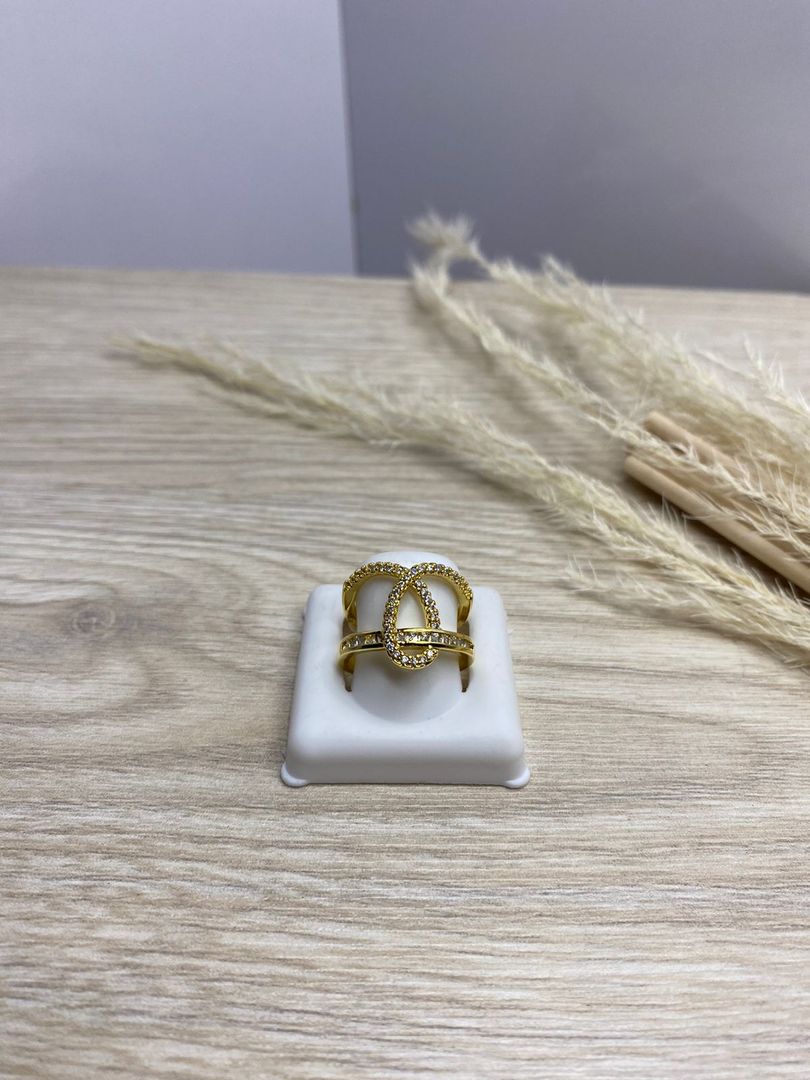 Anillo dorado, covergold 