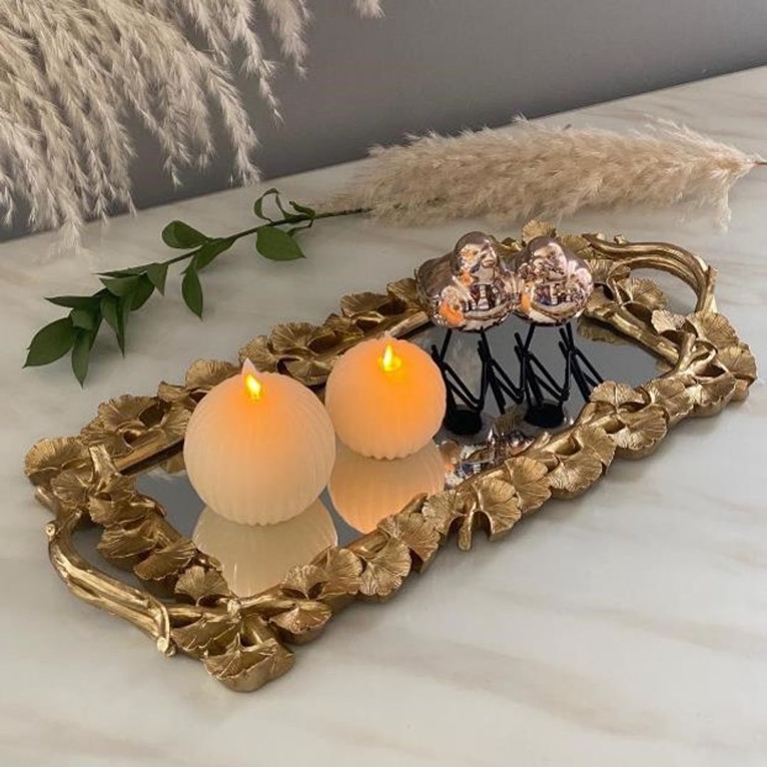 bandejas doradas en resina con espejo