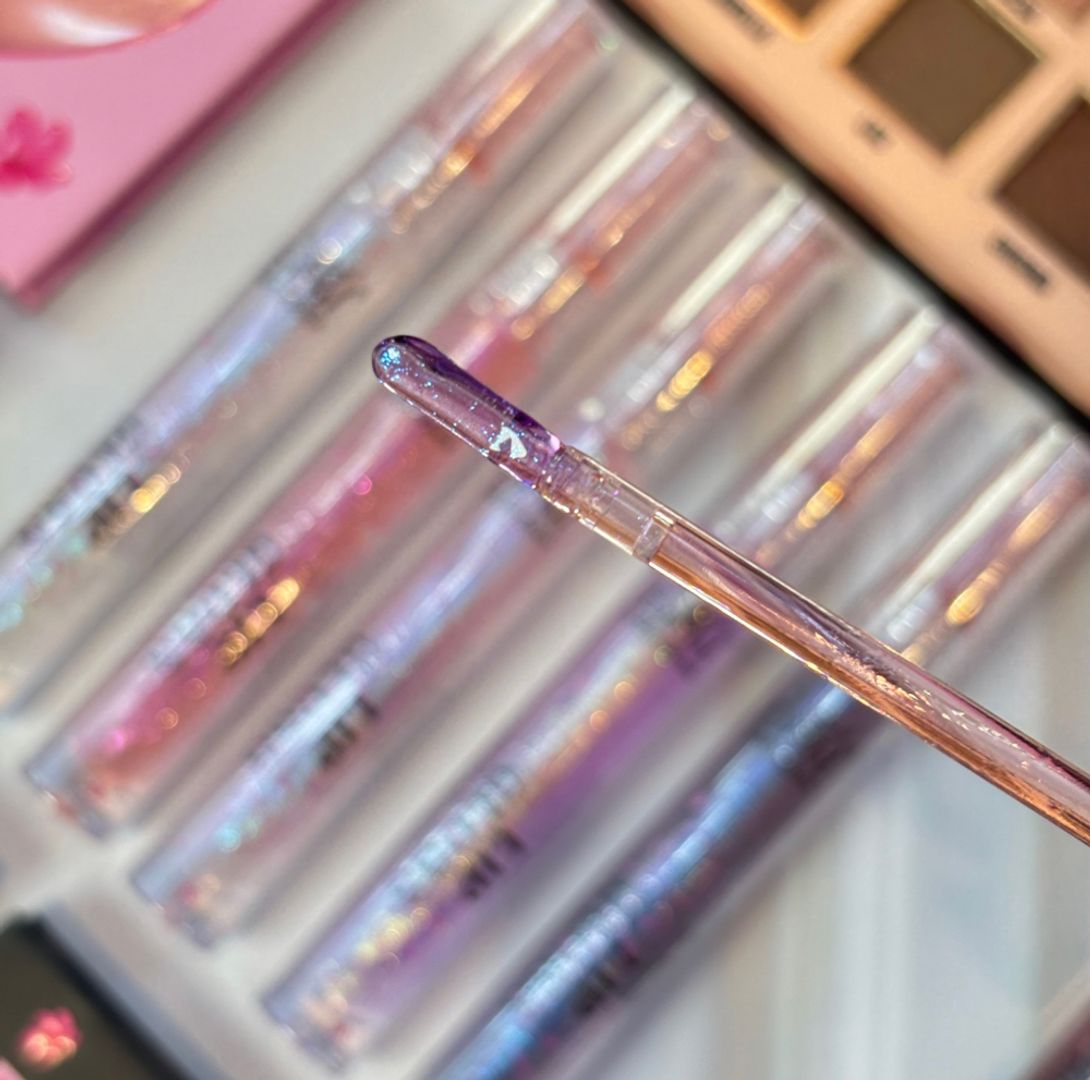 Lip Gloss Shine