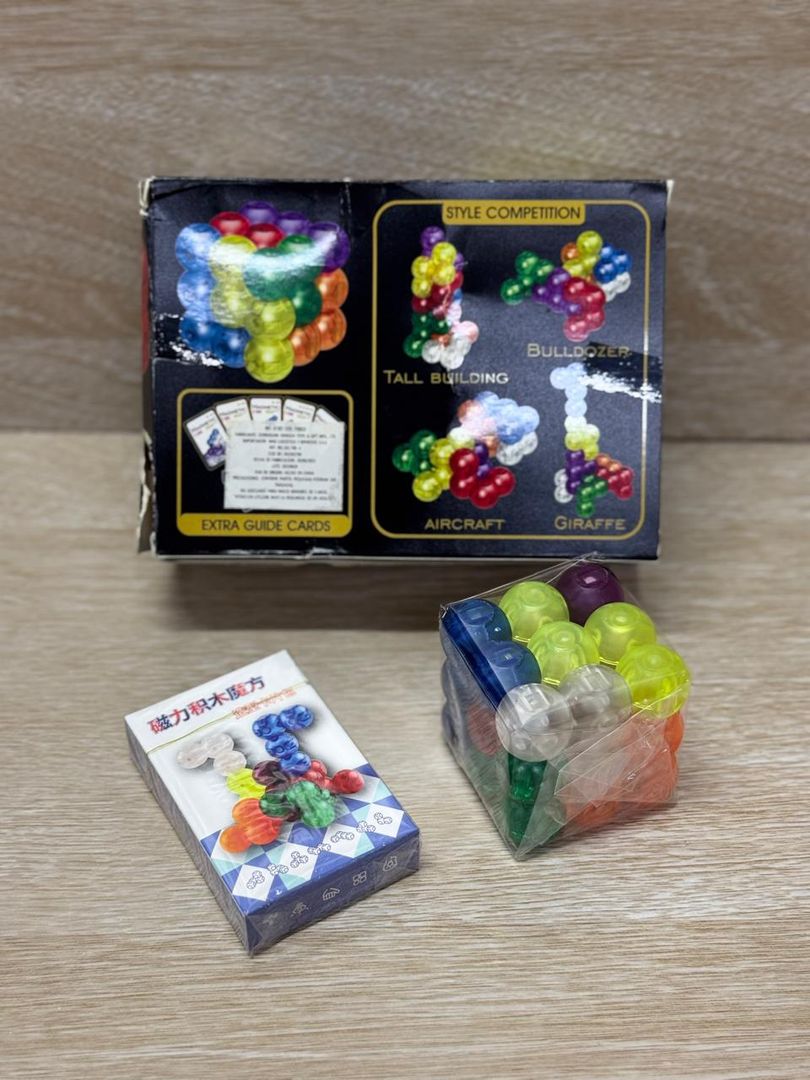 6588 CUBO MAGNETICO CON CARTAS