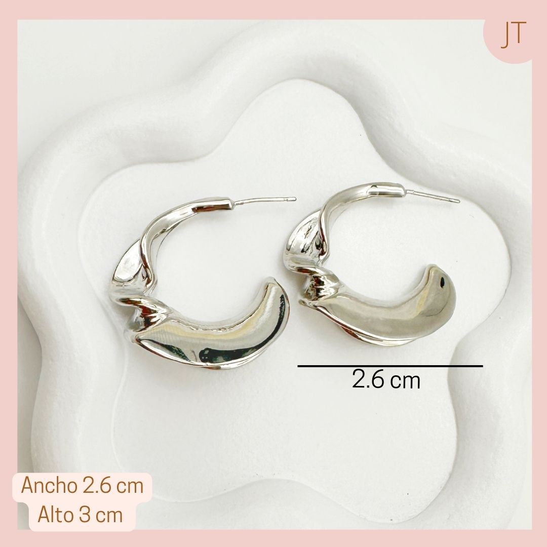 Maxi Candongas Centro Nudo 