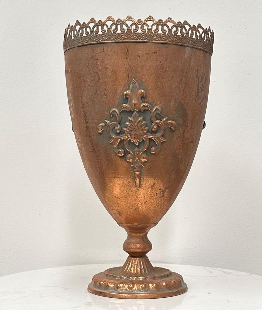 Florero metal rose gold