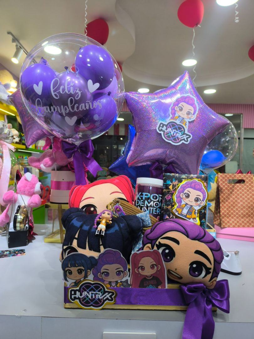 ARREGLOS CON GLOBOS kpop