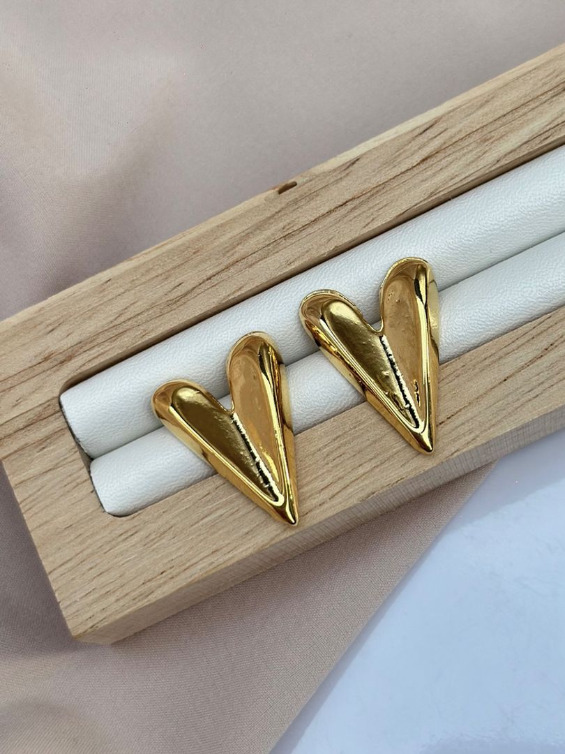 Arete corazón punta 