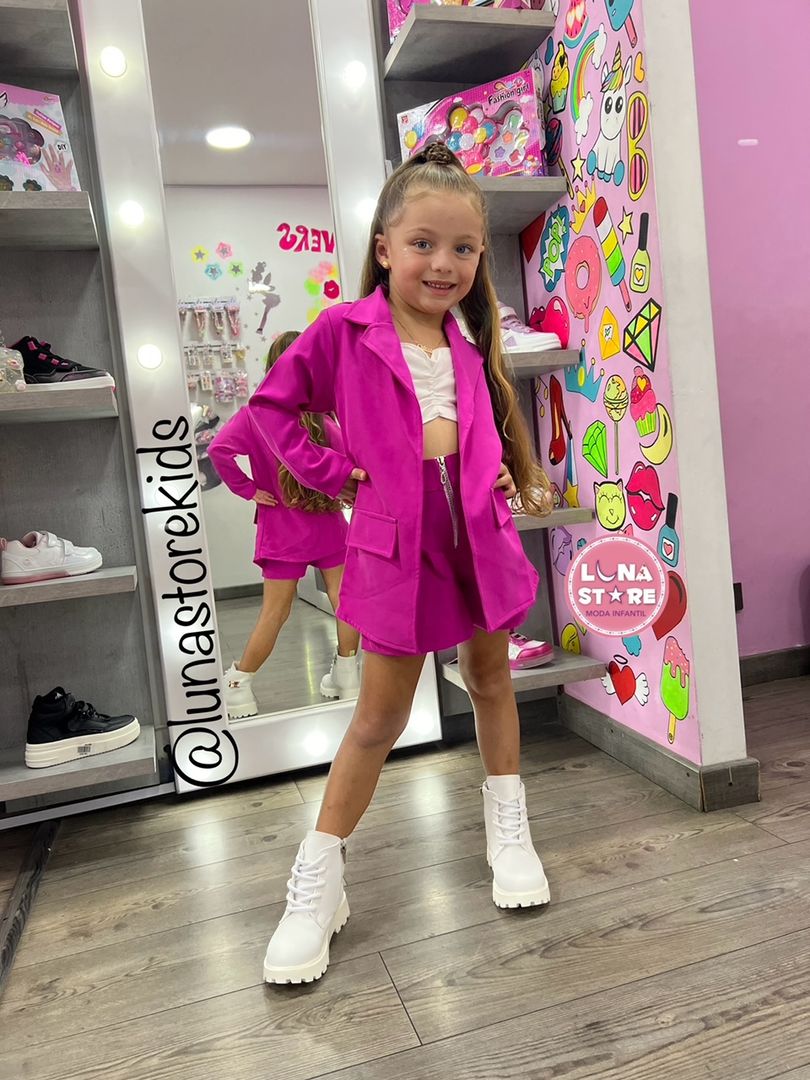 CONJUNTO TRIO DE SHORT