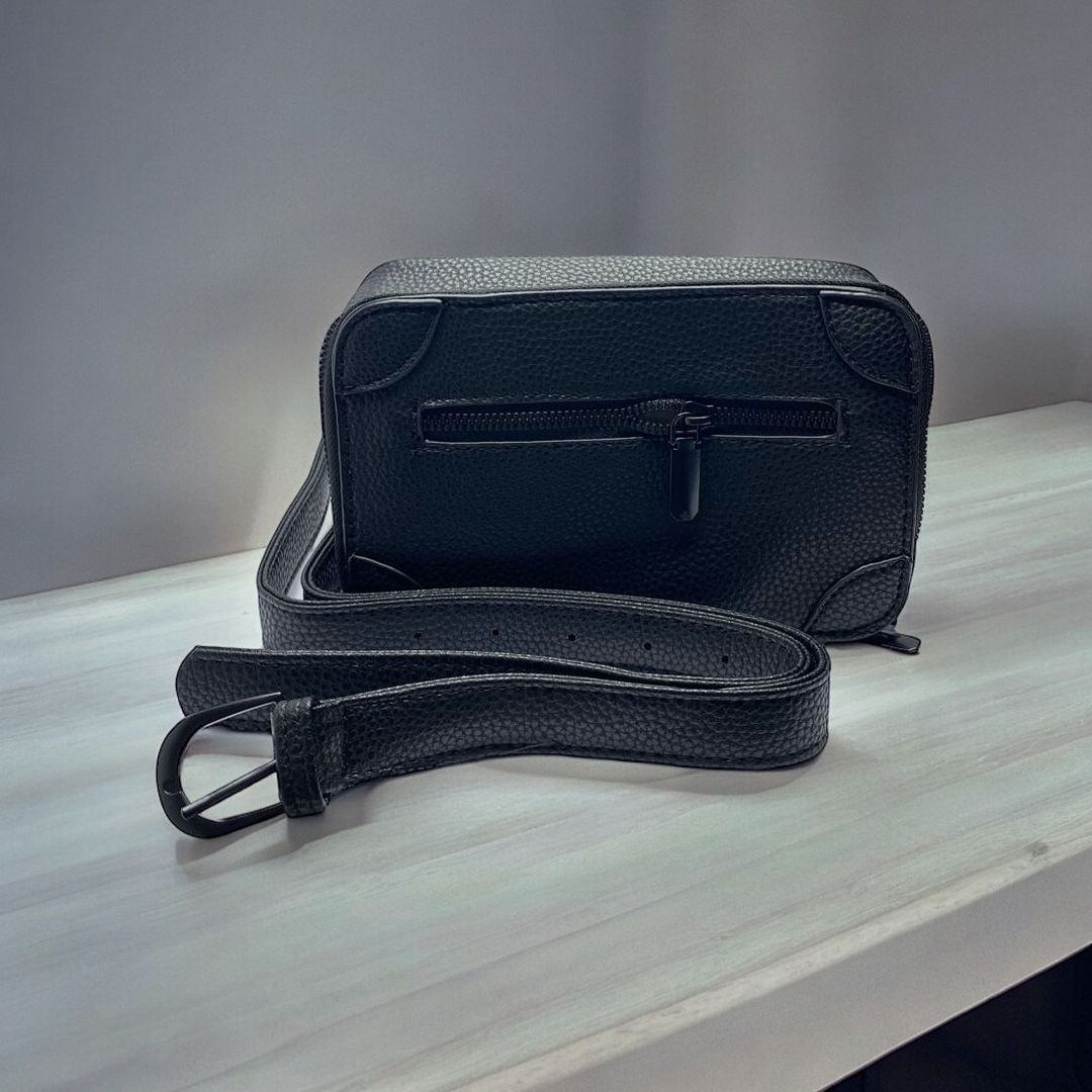 Bolso canguro, negro, blanco, azul y nut
