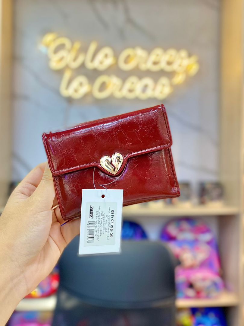 BILLETERA SINTÉTICA CORAZÓN 