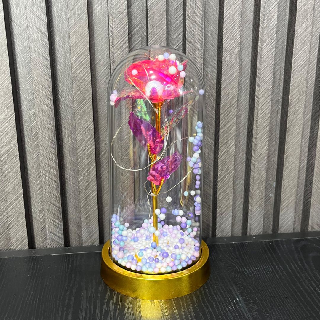 ROSA ENCAPSULADA FUCSIA MEDIANA.