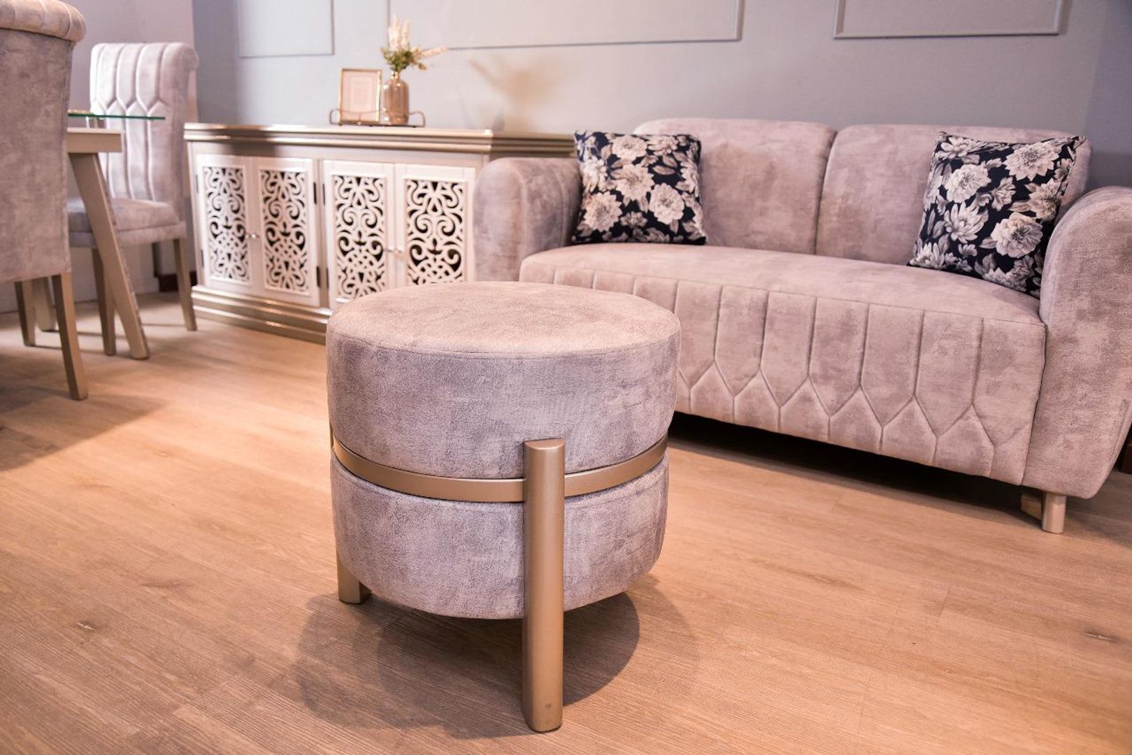 SALA ALICANTE NATURAL MESA PUFF TAPIZ BEIGE