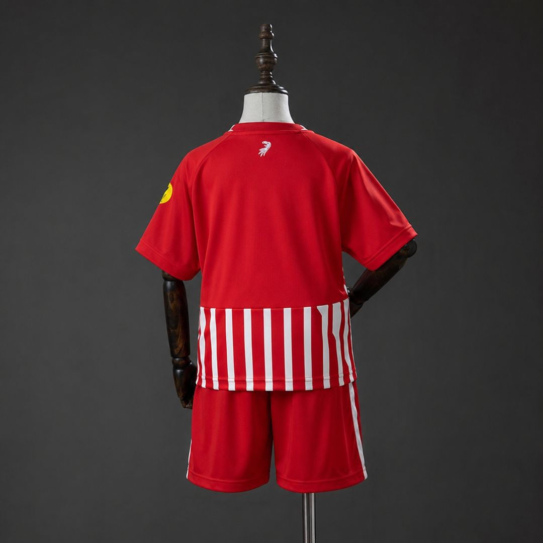 Freiburg 2026-27 Niño Fan