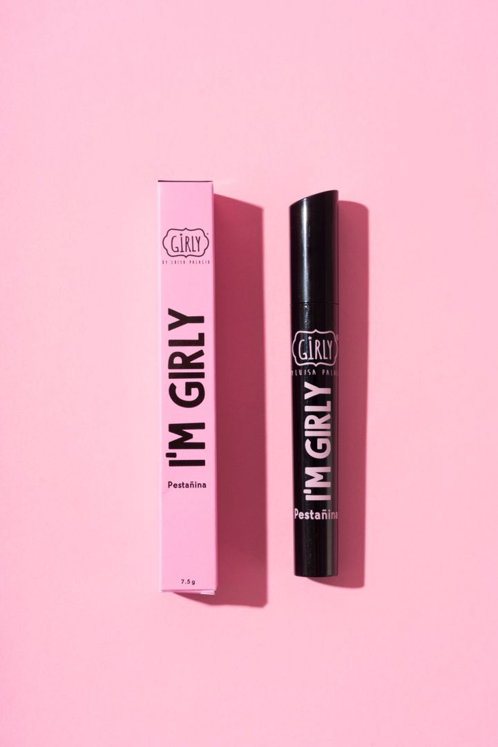 pestañina Im girly NEGRA