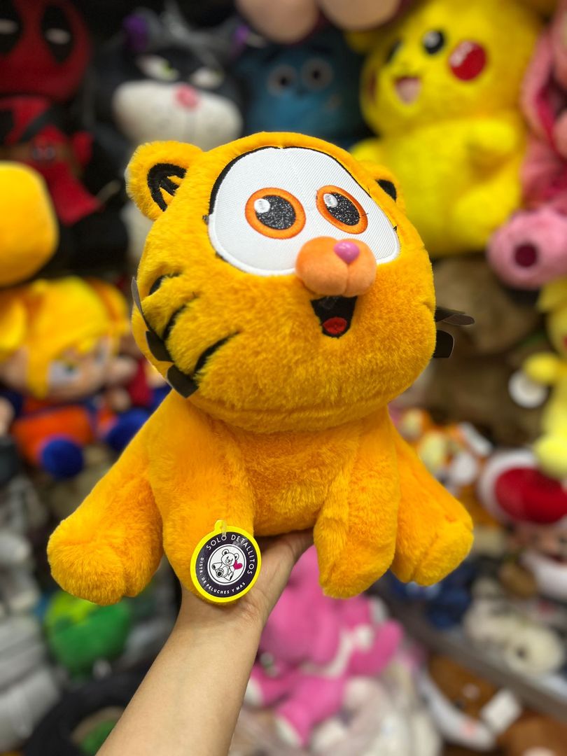 GARFIELD BEBE 30CM