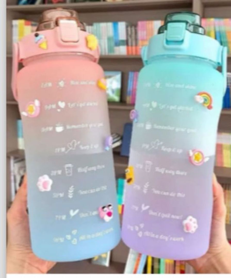 TERMO LOVE 2 LITROS 4 TONOS DISPONIBLES TRAE PINES Y STICKER PRA PERSONALIZAR