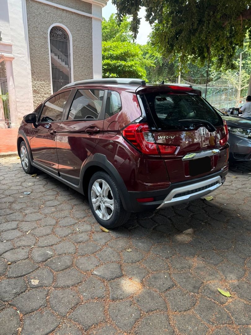 HONDA WRV AUT LX 2020