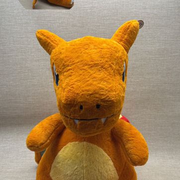 Imagen del producto Charizard (POKEMON) 75 CM