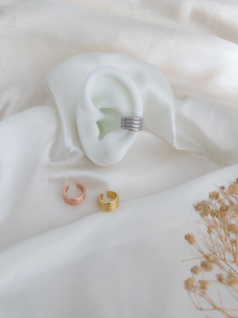 EARCUFF MARTILLADO - ITIEL