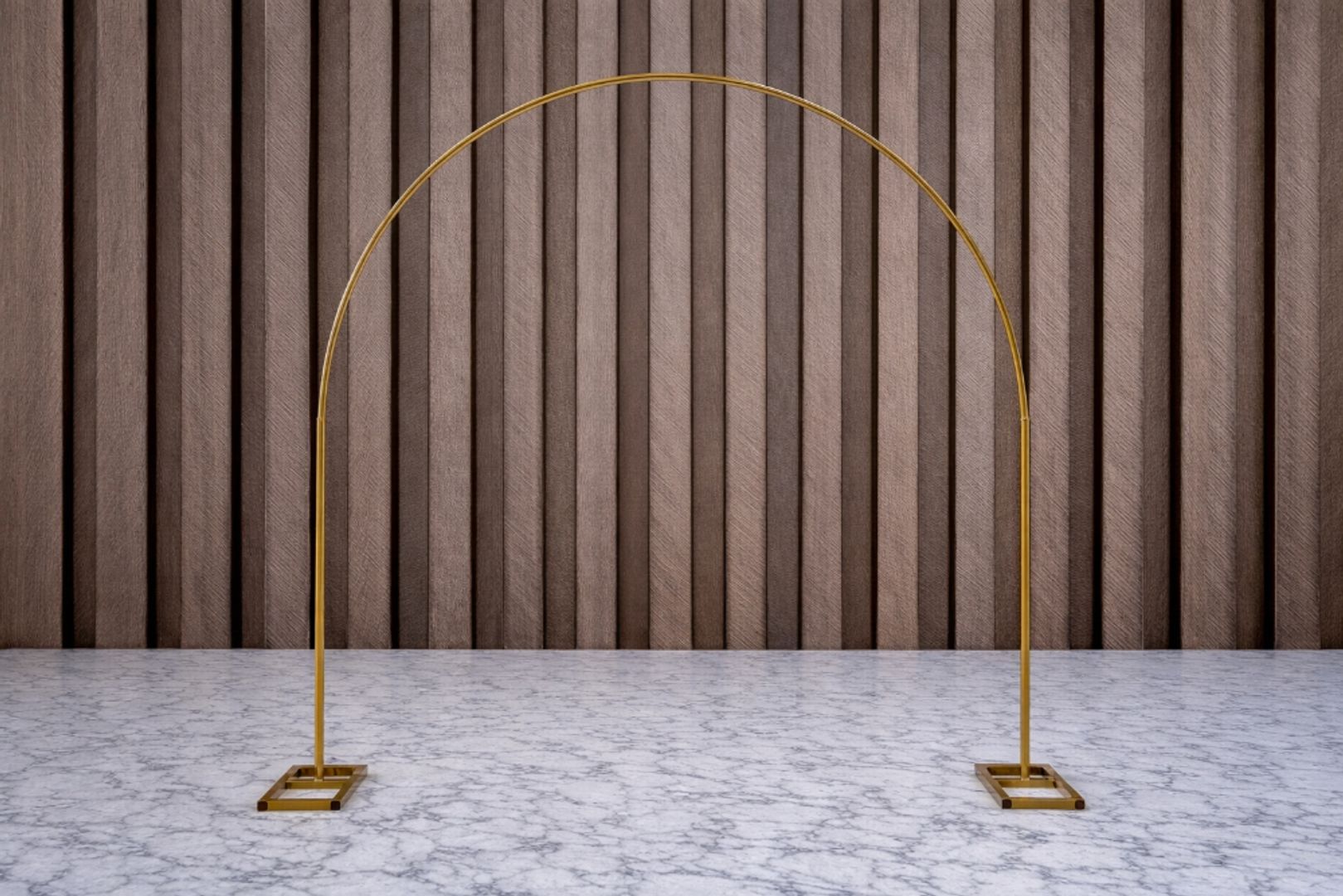 ARCO TIPO ARCOÍRIS 240cm x 210 cm