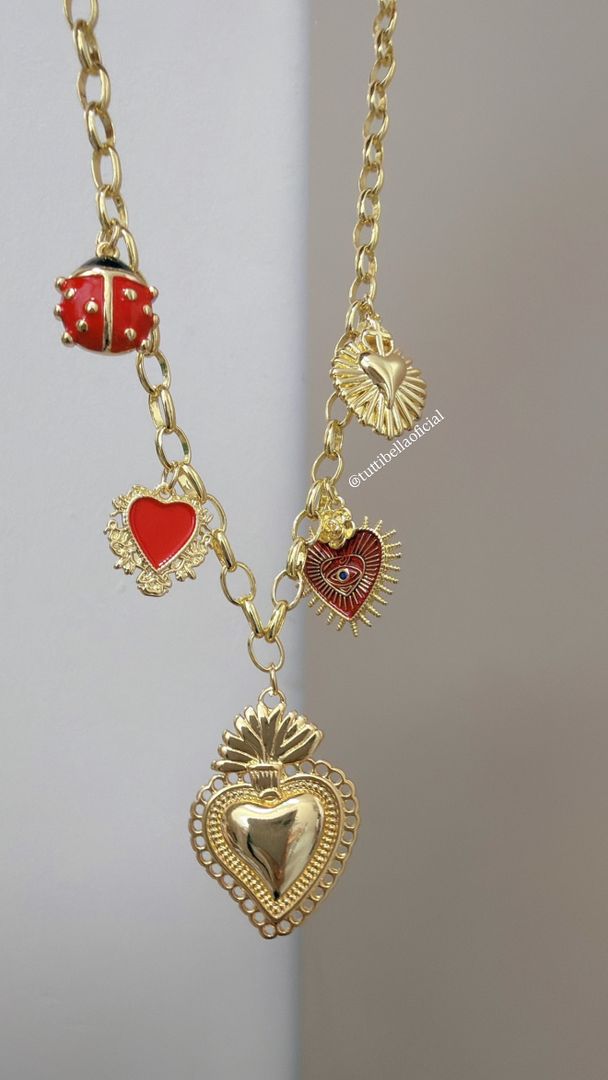 COLLAR CORAZON ROJO