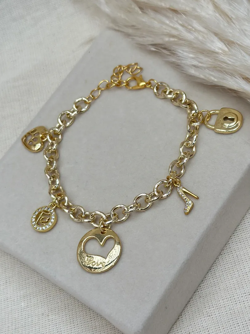 Pulsera charms corazón 