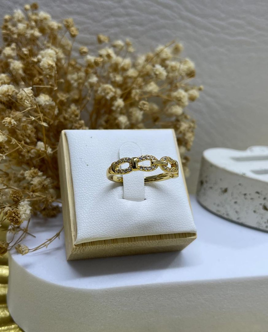 Anillo Eslabon cubano circonias