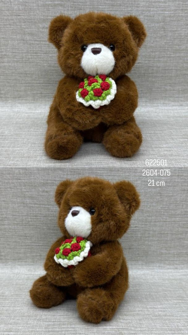 OSO CAFE CON RAMO ROJO DE 21 CM 