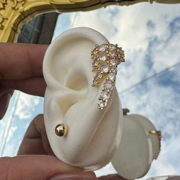 Ear cuff rodio piedras  - imagen 1