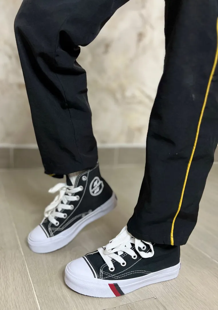 CROYDON NEGRO Y BLANCO DE LA 27 A LA 32