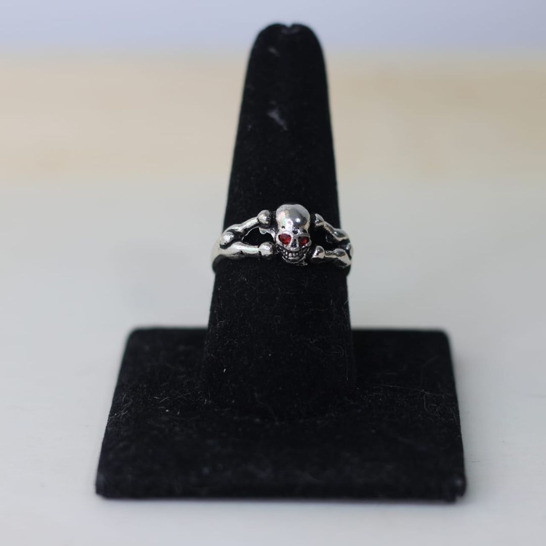 ANILLO CALAVERA DELGADO